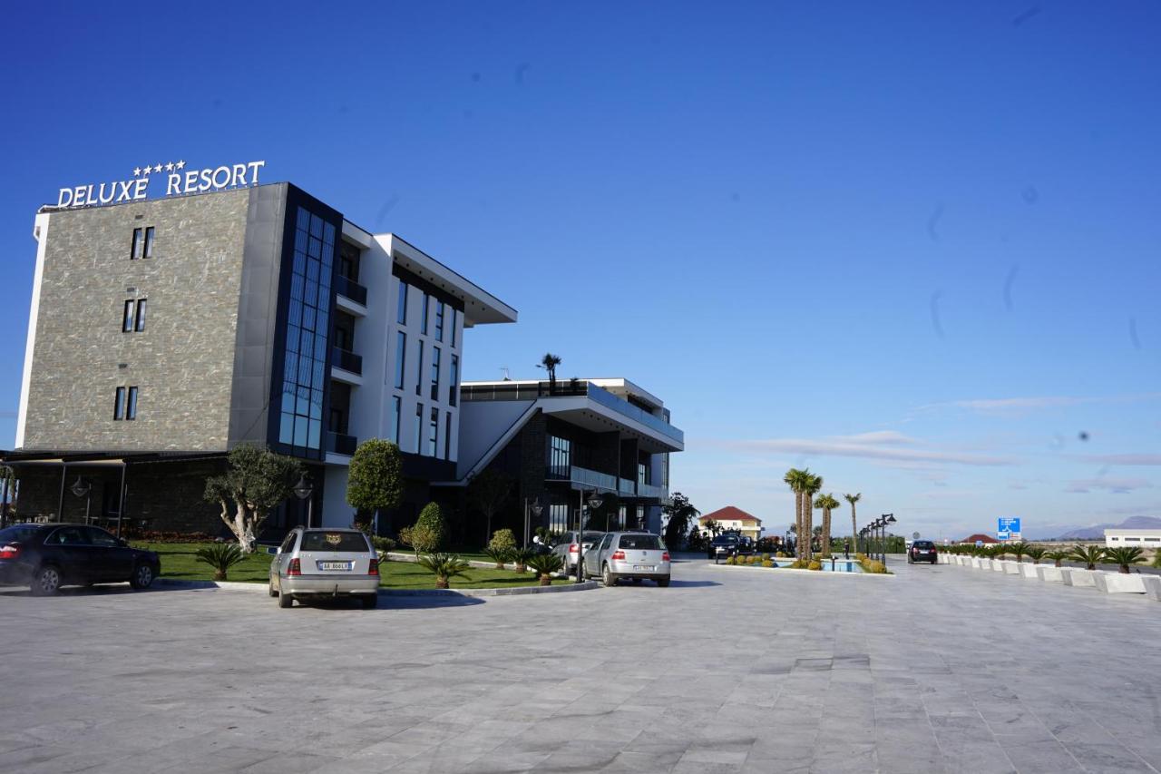 Deluxe Resort And Spa Koplik Exteriör bild